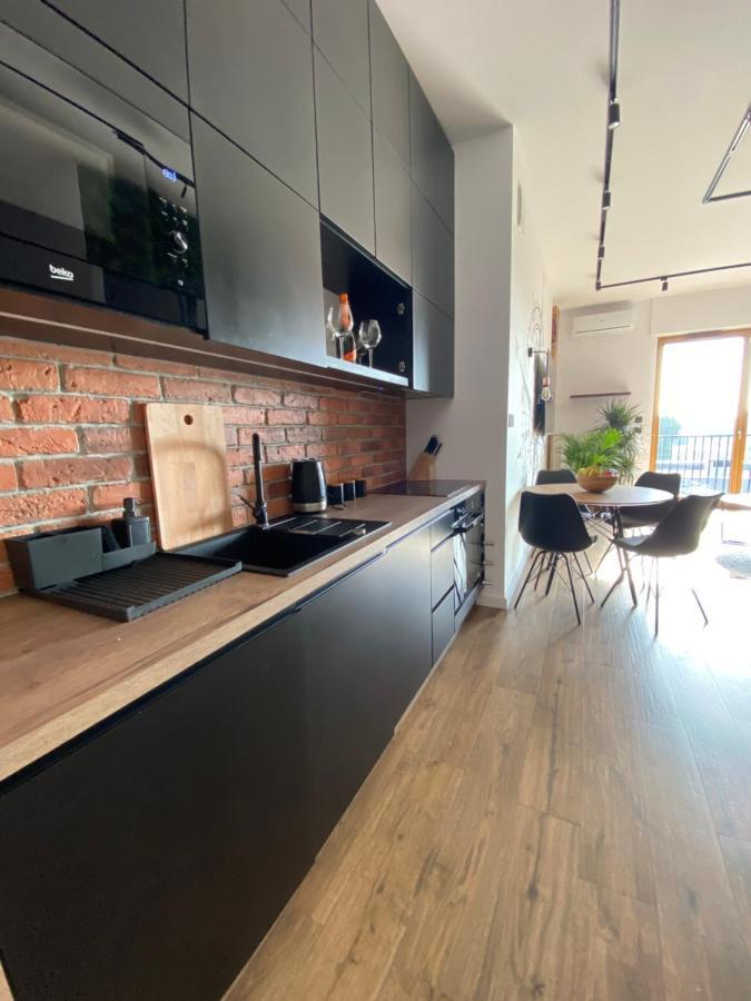 Alpaka Apartments Gdansk -W Cenie Parking, Wifi, Sauna I Silownia - Przepiekny Widok Na Starowke I Motlawe Exteriér fotografie